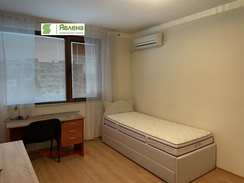 Vuokrattavana  3 makuuhuonetta Sofia , Gotse Deltšev , 125 neliömetriä | 27912913 - kuva [11]