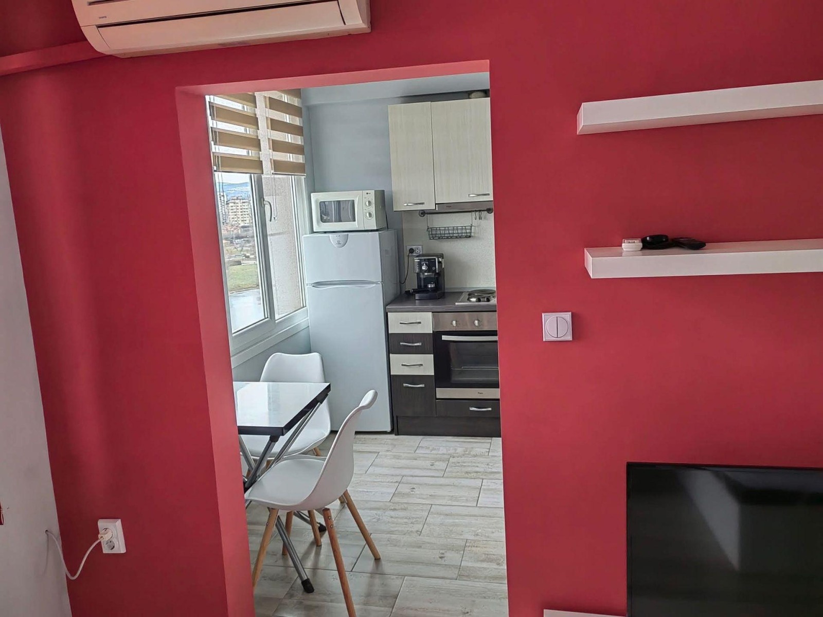Дава под наем 2-СТАЕН, гр. София, Дружба 1, снимка 3 - Апартаменти - 56293663