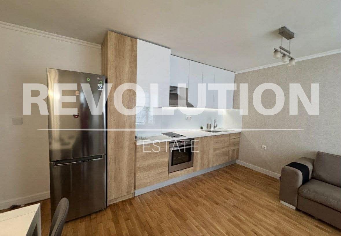 Дава под наем 3-СТАЕН, гр. Варна, Окръжна болница-Генерали, снимка 2 - Апартаменти - 53674503