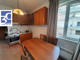 2 bedroom Meditsinska akademiya, Sofia 1