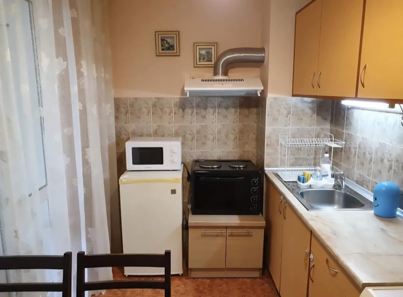 Дава под наем  1-стаен град Русе , Възраждане , 42 кв.м | 94832472