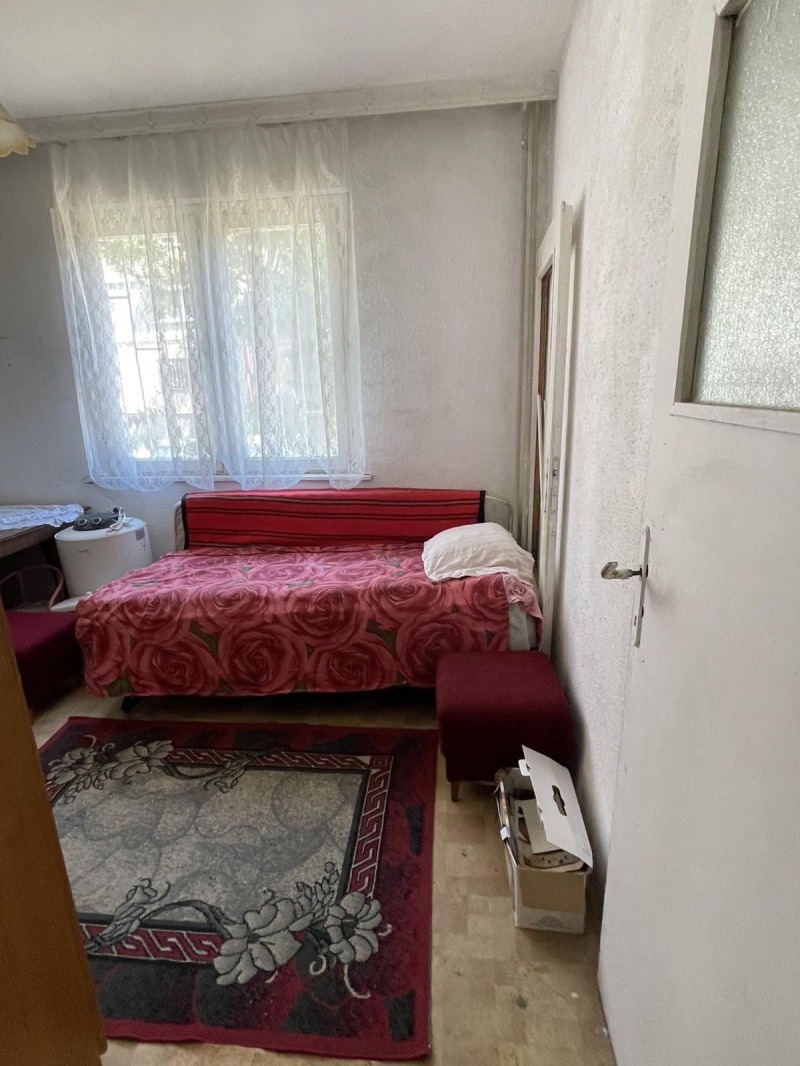 Te huur  3+ slaapkamer Plovdiv , Kjutsjuk Parizj , 67 m² | 91831439 - afbeelding [10]