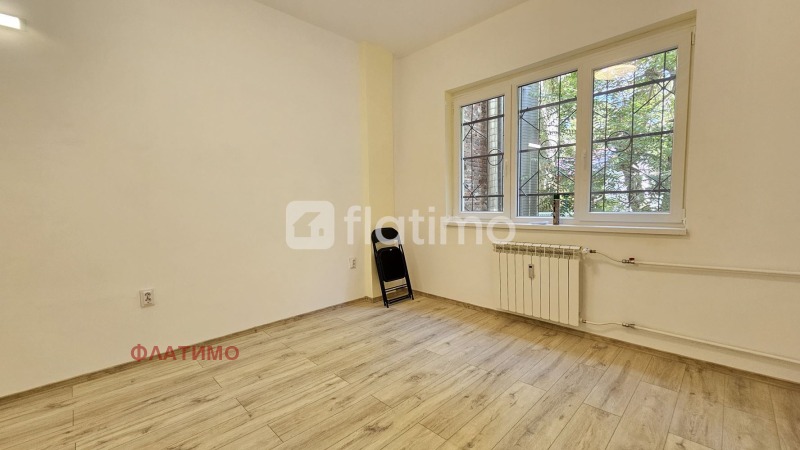 De inchiriat  Birou Sofia , Țentâr , 45 mp | 86631108