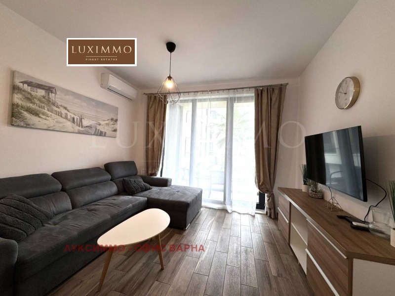 Para alugar  1 quarto Varna , k.k. Sv.Sv. Konstantin i Elena , 55 m² | 71398936