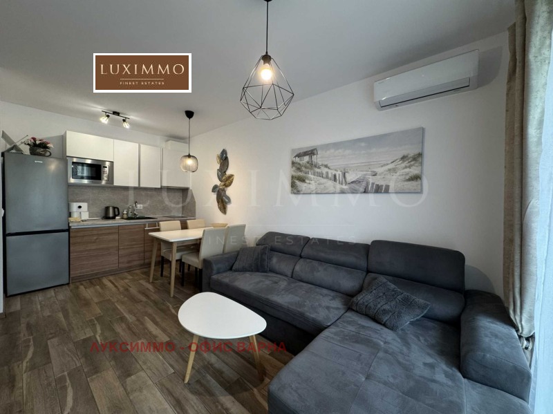 Para alugar  1 quarto Varna , k.k. Sv.Sv. Konstantin i Elena , 55 m² | 71398936 - imagem [2]
