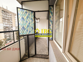 ���� ��� ���� 3-����� | Imot.bg � ����� ������ 12