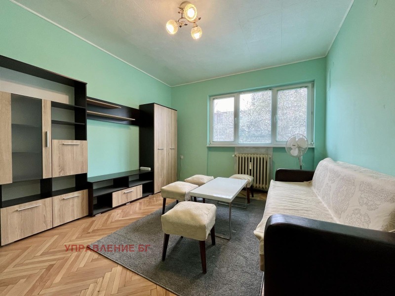 Издаје се  1 спаваћа соба Софија , Гео Милев , 70 м2 | 24503730