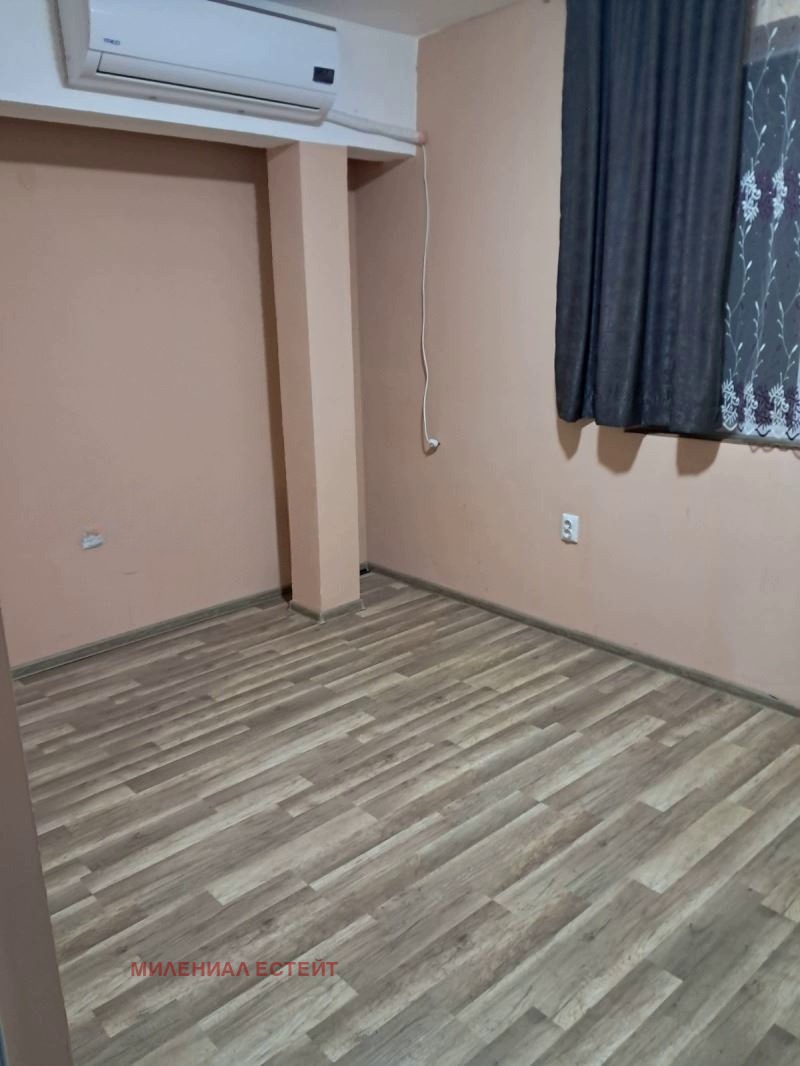 Zu vermieten  Hausboden Sofia , Knjaschewo , 70 qm | 94438892 - Bild [9]