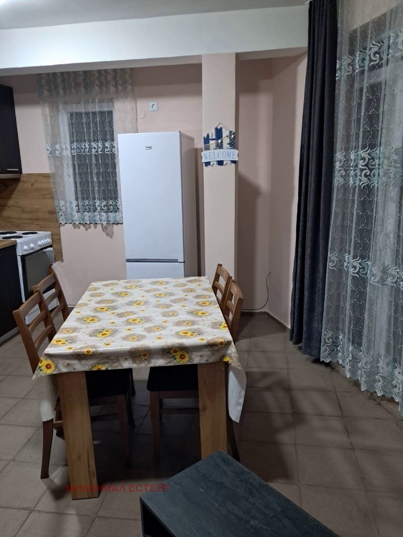 Zu vermieten  Hausboden Sofia , Knjaschewo , 70 qm | 94438892 - Bild [4]