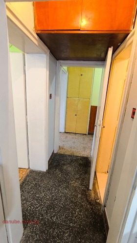 2 Schlafzimmer Zentar, Ruse 16