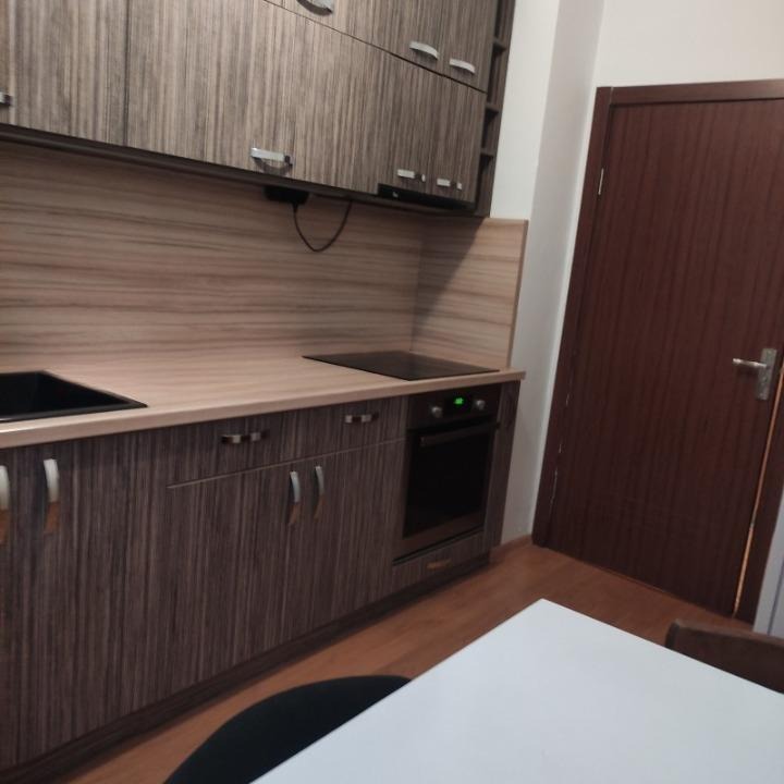 Под наем 4-СТАЕН, град Пловдив, Каменица 1 • 613 € / 1198.92 лв. • 34360359 1