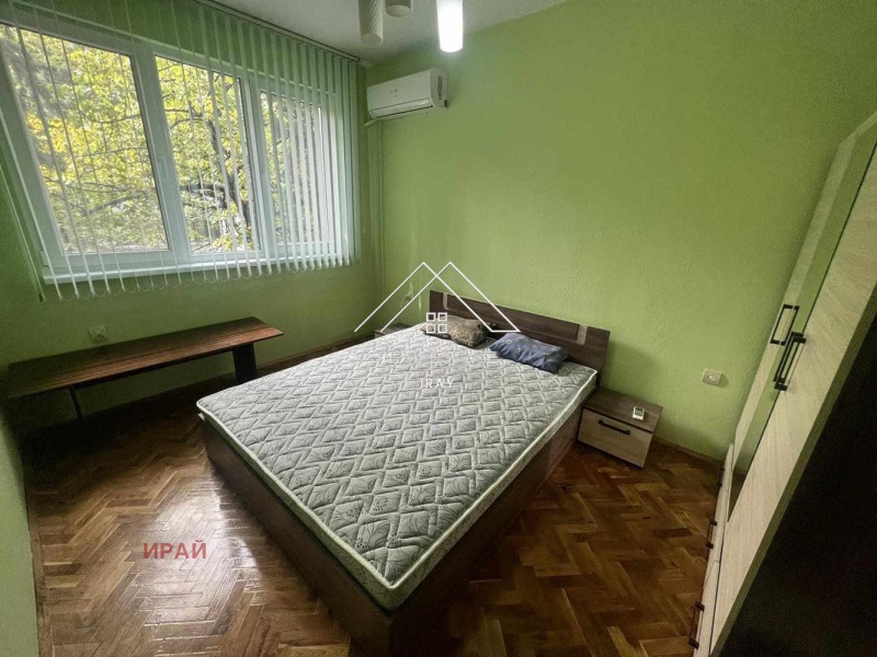 Дава под наем  Многостаен град Стара Загора , Център , 100 кв.м | 16279965 - изображение [12]