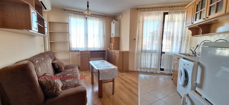 Para alugar  1 quarto Sofia , Karpuzica , 70 m² | 93041778