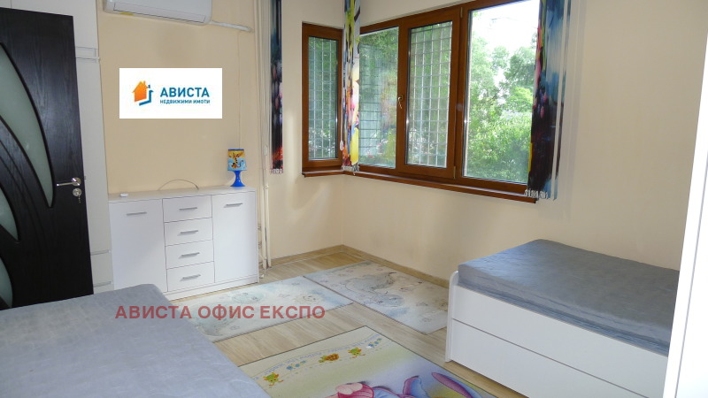 Дава под наем 3-СТАЕН, гр. София, Стрелбище, снимка 11 - Апартаменти - 53453505