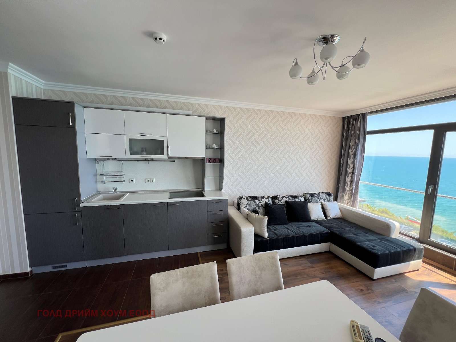 Дава под наем 3-СТАЕН, гр. Свети Влас, област Бургас