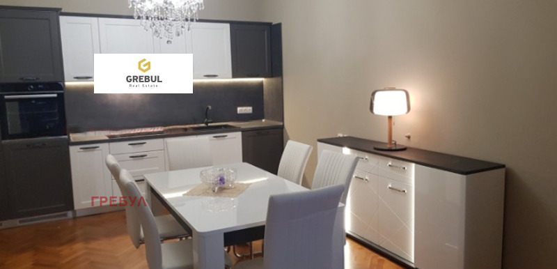 De inchiriat  1 dormitor Sofia , Țentâr , 80 mp | 24116760 - imagine [2]