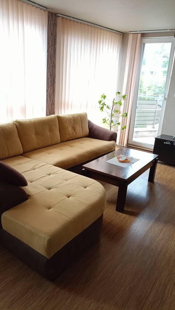 Zu vermieten  1 Schlafzimmer Plowdiw , Mladeschki Halm , 46 qm | 81949537
