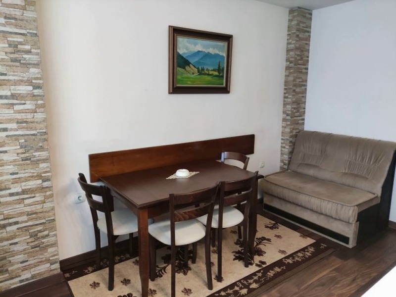 Дава под наем 3-СТАЕН, гр. София, Медицинска академия