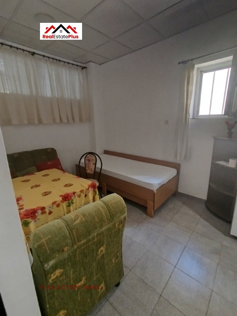 En renta  Casa Pleven , Shirok tsentar , 75 metros cuadrados | 52701089 - imagen [2]