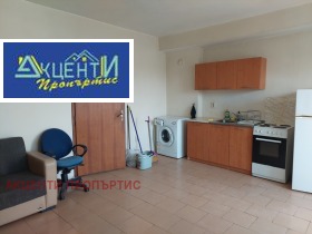 3-стаен град Велико Търново, Център 1