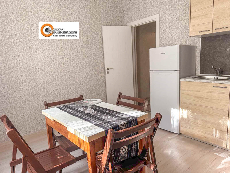 K pronájmu  1 ložnice Pernik , Centar , 55 m2 | 50170661 - obraz [16]