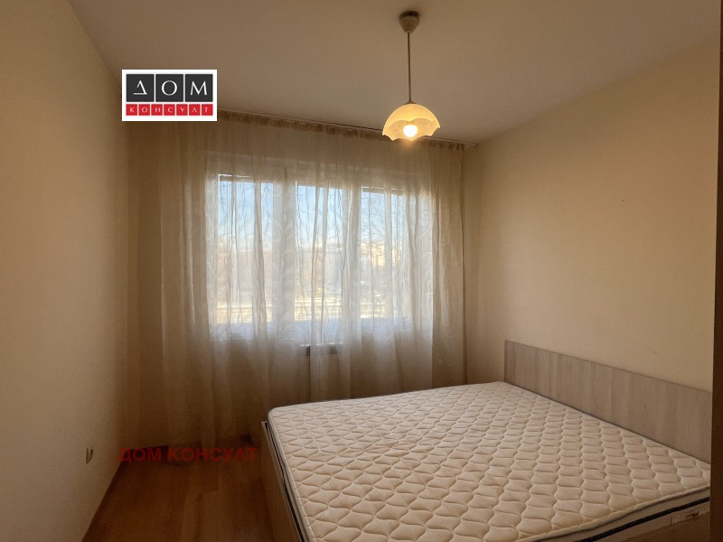 Дава под наем 2-СТАЕН, гр. София, Център, снимка 4 - Апартаменти - 52605248