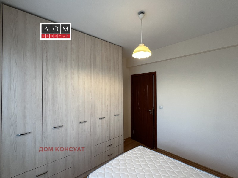 Дава под наем 2-СТАЕН, гр. София, Център, снимка 8 - Апартаменти - 52605248