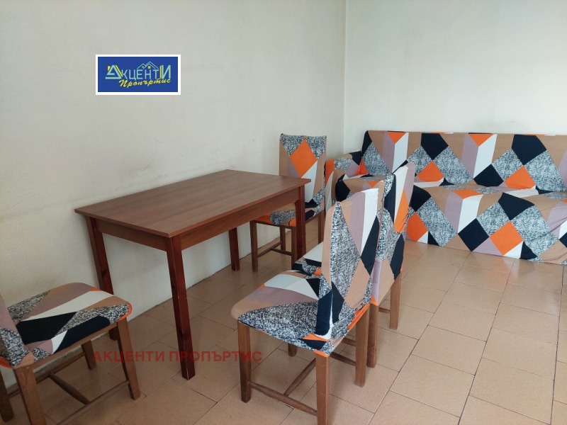 De inchiriat  2 dormitoare Velico Târnovo , Țentâr , 70 mp | 56932566 - imagine [11]