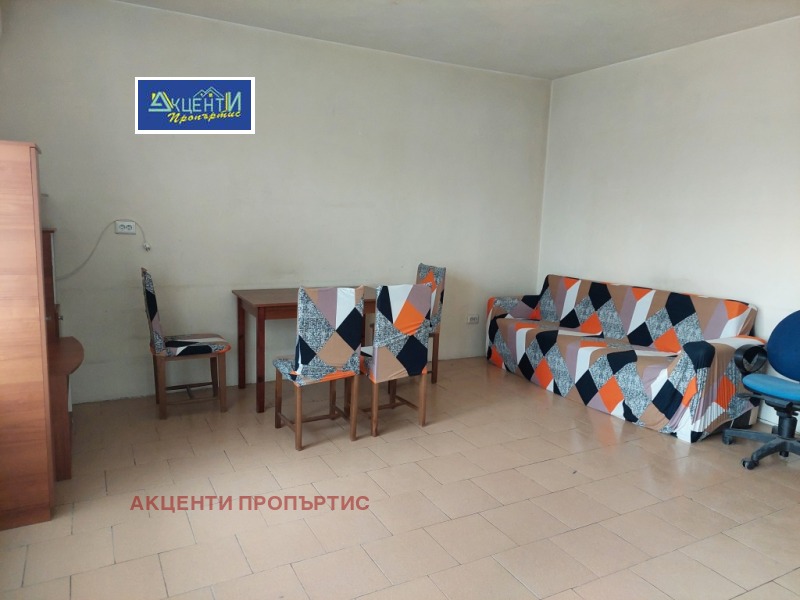 De inchiriat  2 dormitoare Velico Târnovo , Țentâr , 70 mp | 56932566 - imagine [12]