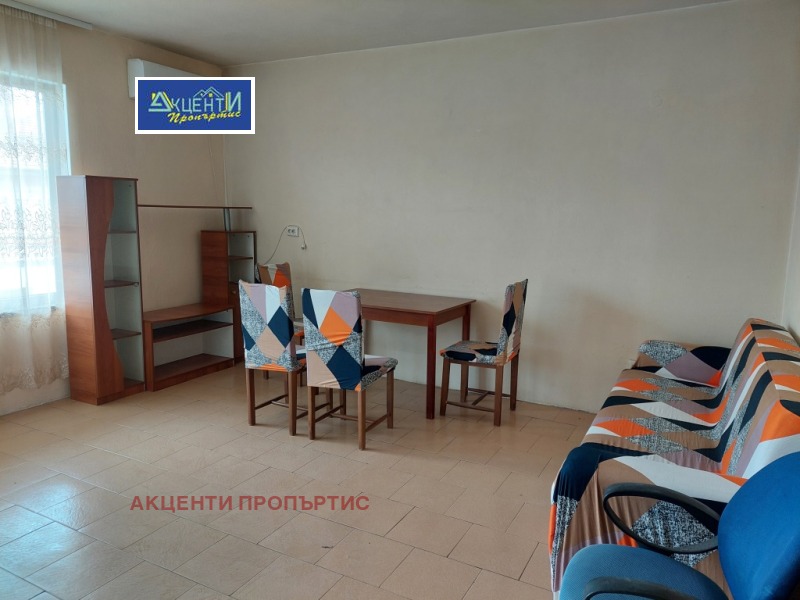 De inchiriat  2 dormitoare Velico Târnovo , Țentâr , 70 mp | 56932566 - imagine [13]