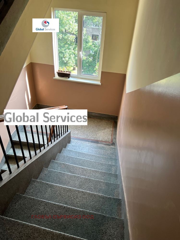 Til leie  2 soverom Sofia , Tsentar , 75 kvm | 40032618 - bilde [3]