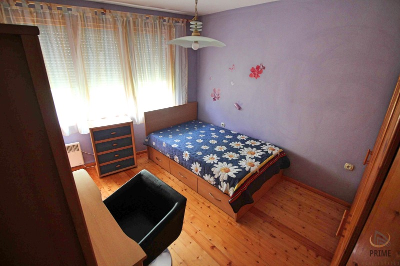 For Rent  3+ bedroom Burgas , Vazrazhdane , 170 sq.m | 32478237 - image [8]