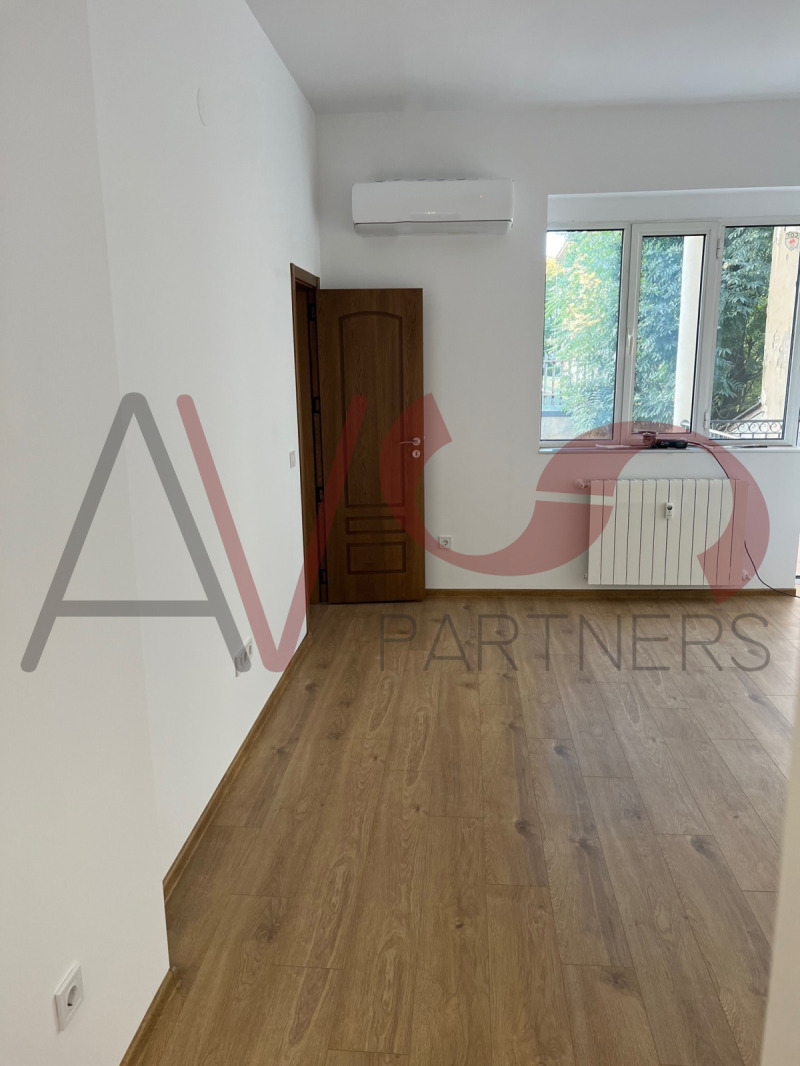 For Rent  Office Sofia , Tsentar , 108 sq.m | 35362380 - image [2]