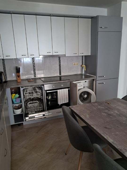 Под наем 3-СТАЕН, град Пловдив, Център • 650 € • 21878349 — Holmes.bg