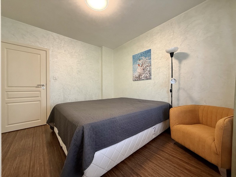 Te huur  3 slaapkamers Sofia , Borovo , 180 m² | 96123125 - afbeelding [8]