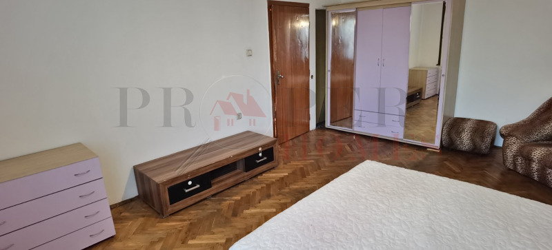 Kiadó  2 hálószobás Veliko Tarnovo , Akacija , 68 négyzetméter | 37337235 - kép [2]