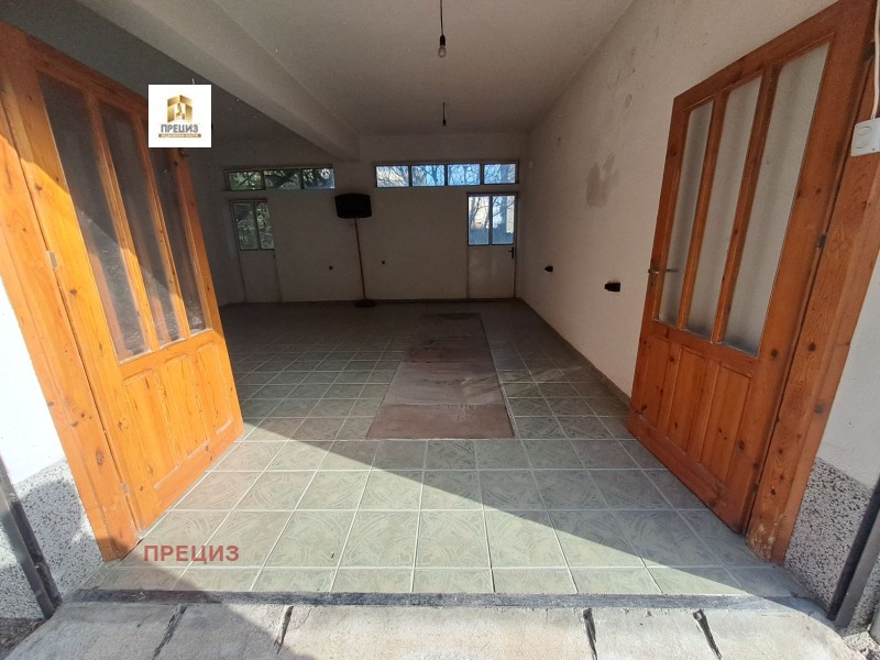 Дава под наем 4-СТАЕН, гр. Шумен, Военно училище, снимка 6 - Апартаменти - 52603831