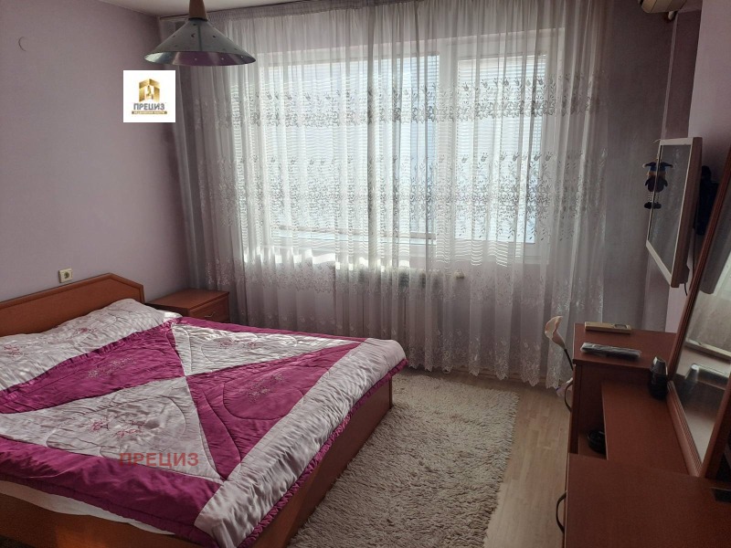 Дава под наем 4-СТАЕН, гр. Шумен, Военно училище, снимка 4 - Апартаменти - 52603831