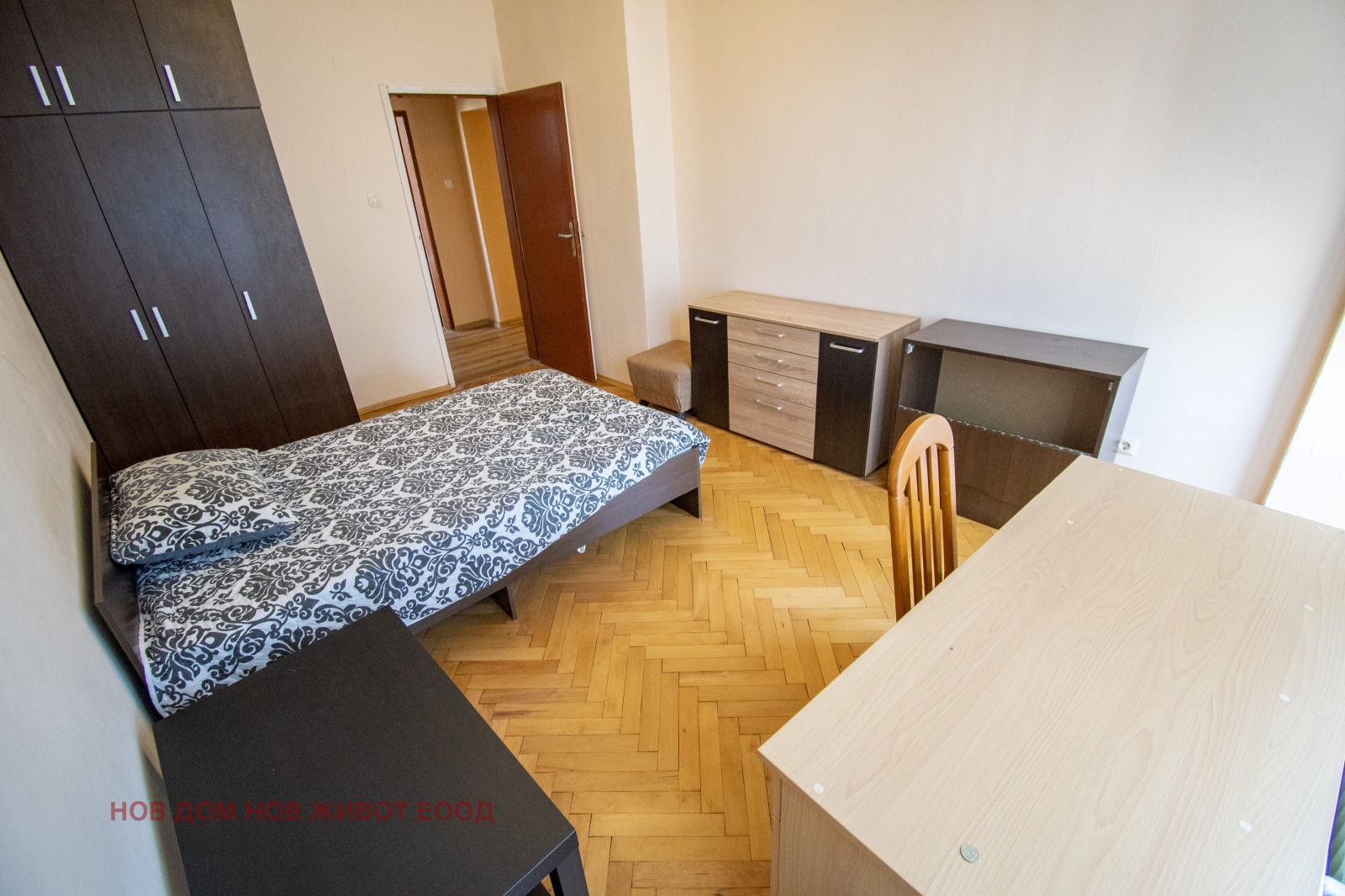 Дава под наем 4-СТАЕН, гр. София, Лозенец, снимка 11 - Апартаменти - 55653910