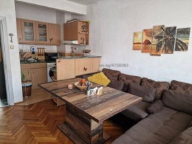 2 bedroom Tsentar, Burgas 1