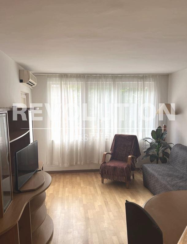 Издаје се  1 спаваћа соба Варна , Грацка махала , 65 м2 | 61151119 - слика [5]