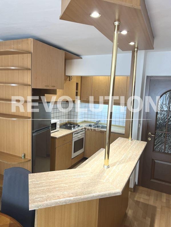 Издаје се  1 спаваћа соба Варна , Грацка махала , 65 м2 | 61151119 - слика [4]