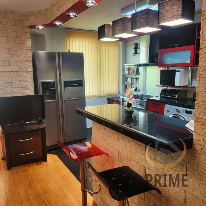 Zu vermieten  2 Schlafzimmer Burgas , Zentar , 84 qm | 75485518 - Bild [2]