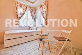 3-стаен град София, Център 10