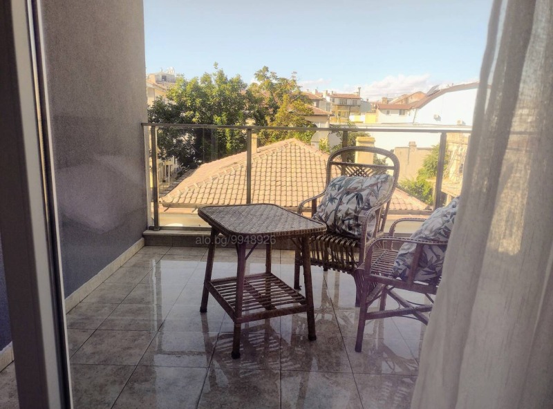 Дава под наем 2-СТАЕН, гр. Бургас, Център, снимка 3 - Апартаменти - 53461432