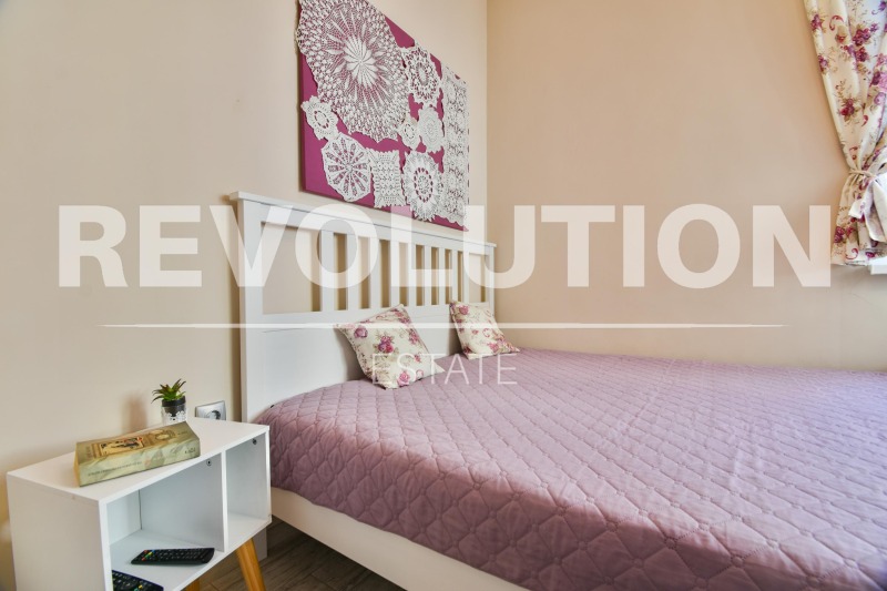 Издаје се  2 спаваће собе Софија , Центар , 70 м2 | 58834285 - слика [8]