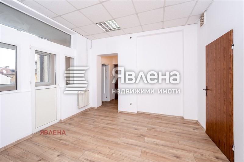 Дава под наем 4-СТАЕН, гр. София, Център, снимка 4 - Апартаменти - 52818551