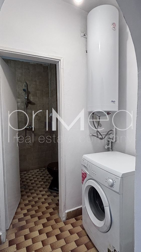 Дава под наем 2-СТАЕН, гр. Бургас, Център, снимка 6 - Апартаменти - 54188568