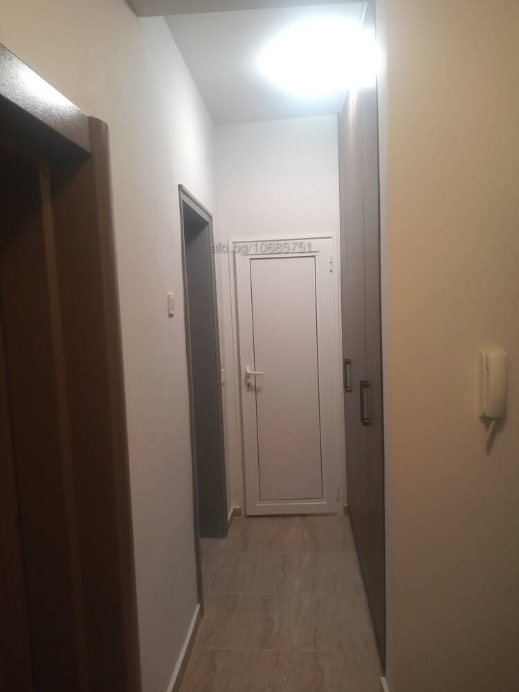 Дава под наем ОФИС, гр. Бургас, Център, снимка 7 - Офиси - 53353641