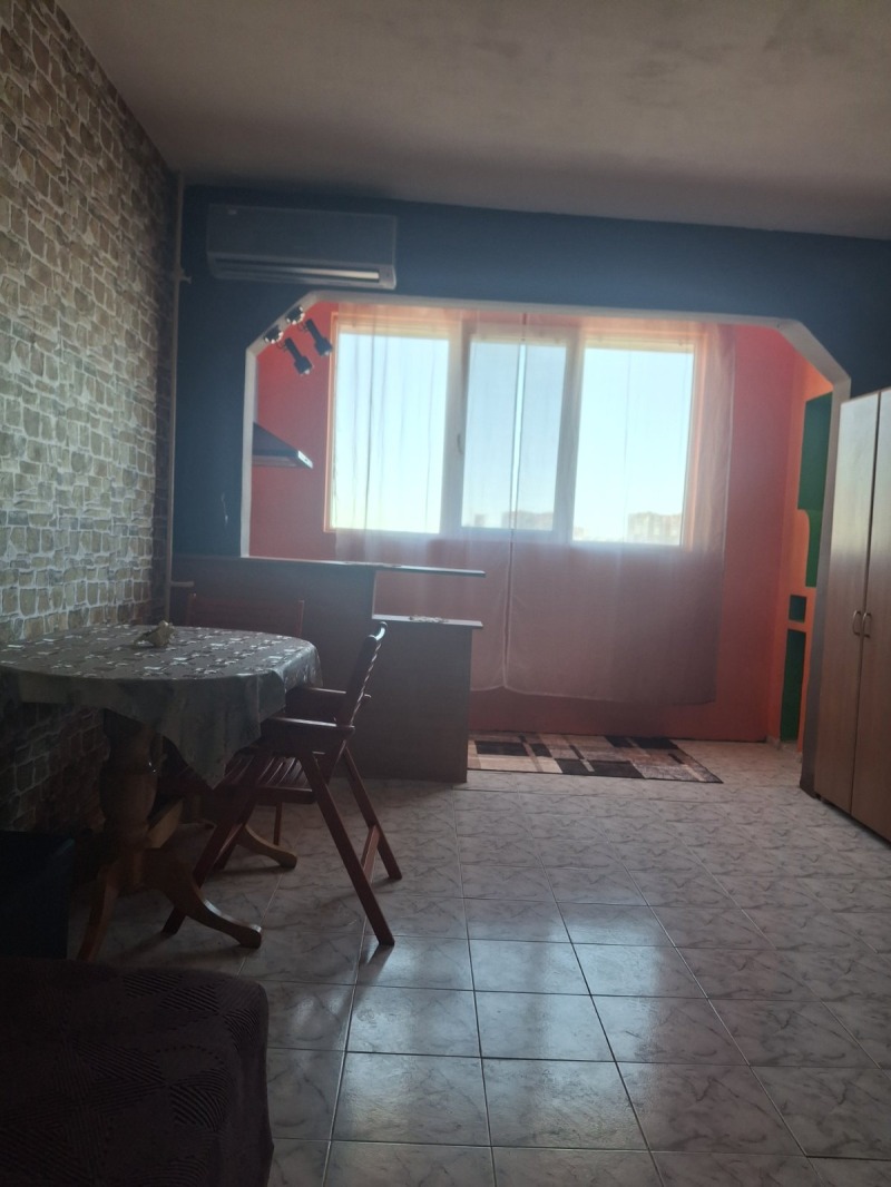 Под наем 2-СТАЕН, град София, Разсадника • 550 € / 1075.71 лв. • 73163709 1